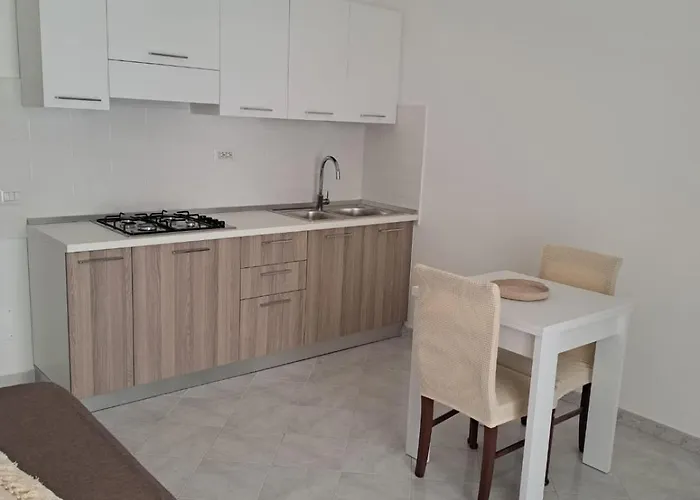 Alma House Apartment *